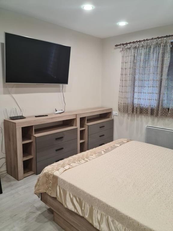 Appartamento Зара Ruse Esterno foto